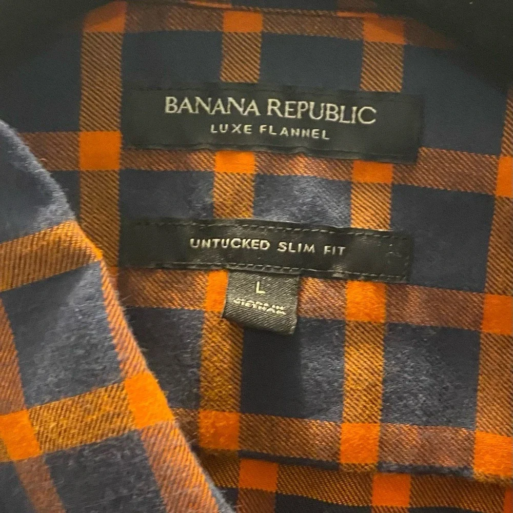 Banana Republic casual button